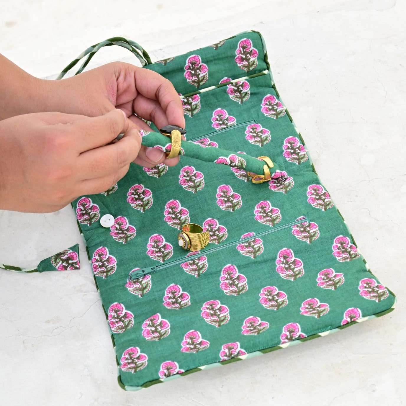 Trousse à bijoux Froufrou Vert Pivoine Jardin Mongol | Chachadamour