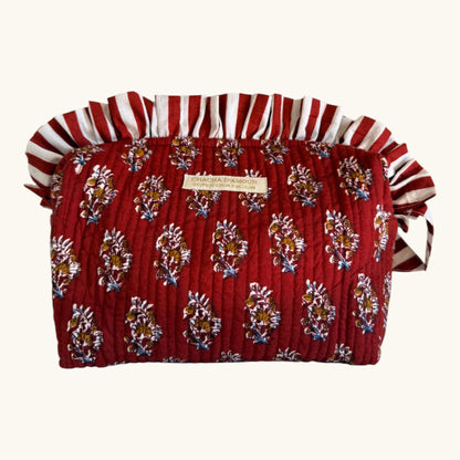 Trousse de toilette brodée bordeaux à franges collection froufrou chachadamour, motifs floraux tissés artisanaux