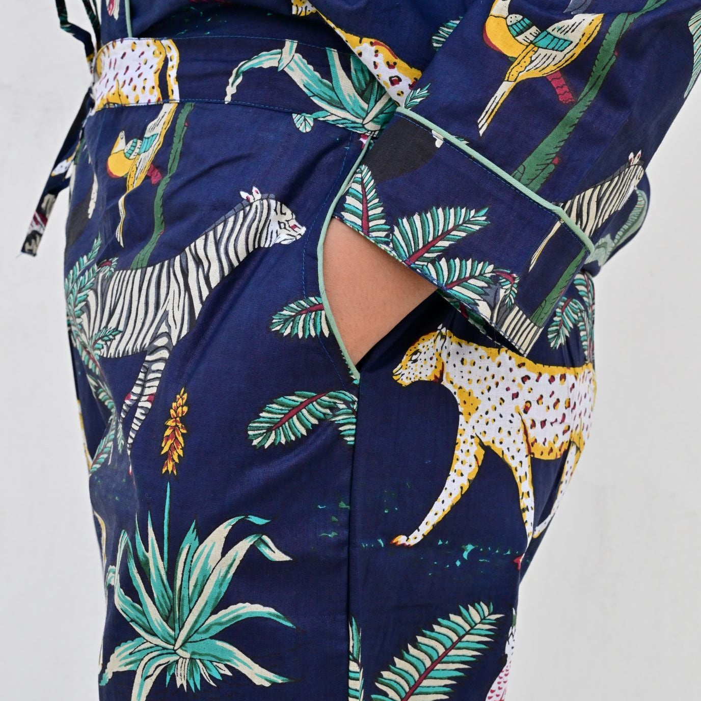 Ensemble Pyjama Long Femme Savane Noir | Chachadamour